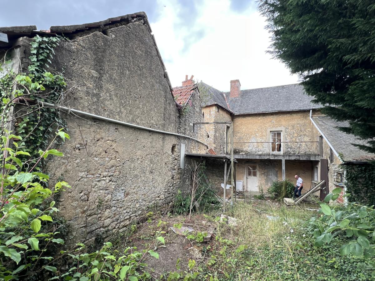 Maison à rénover intégralement