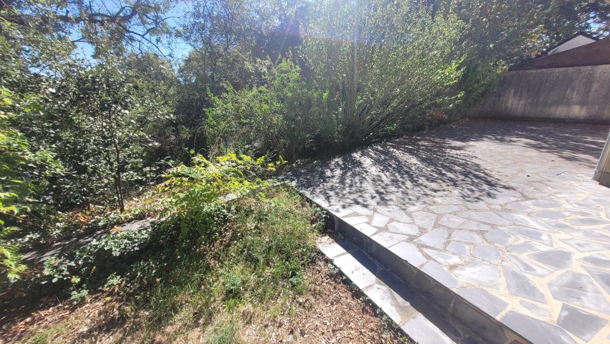 EXCLUSIVITE NOTAIRE: Pavillon de type 4-Bord de Sarthe-REF:VDL2239