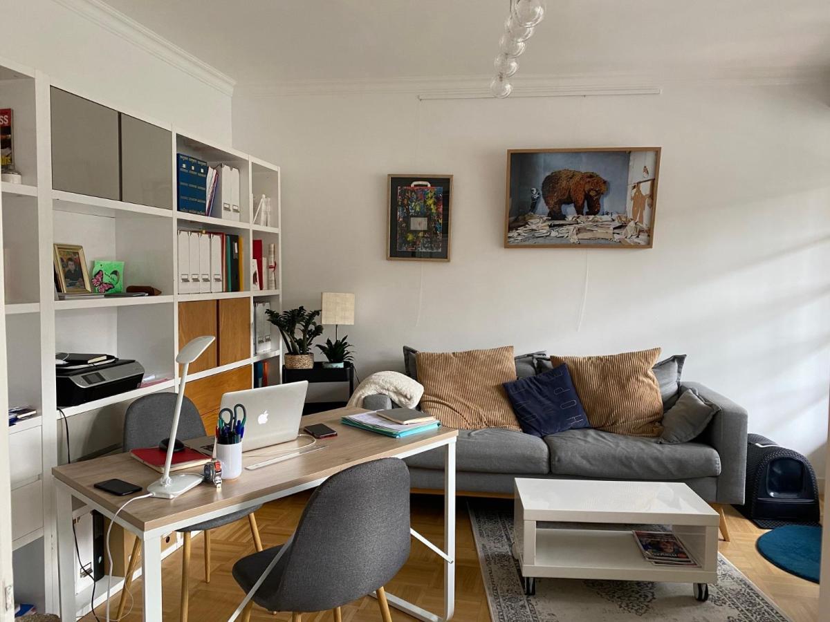 Laval centre, Elégant appartement traversant de 105 m² avec terrasse, parking et vue sur la Mayenne