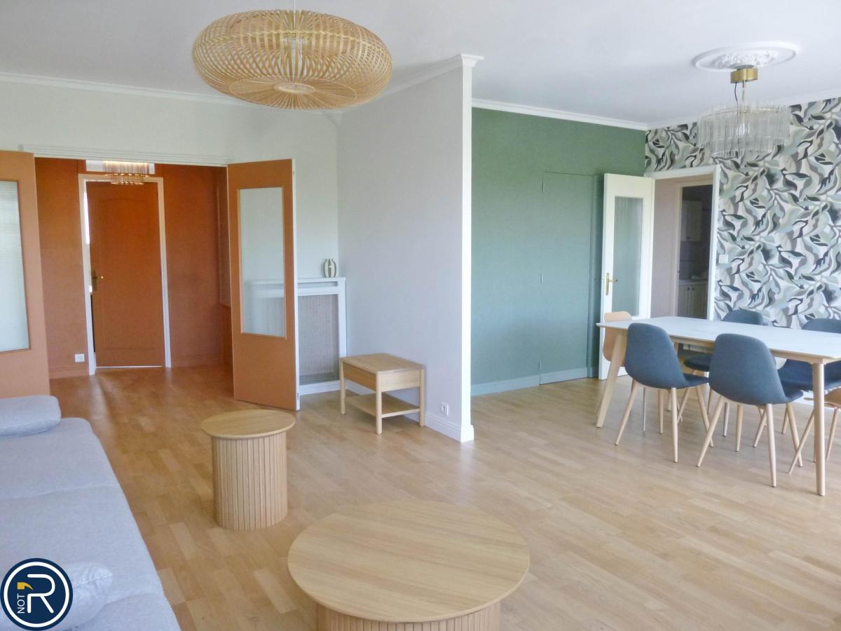 LAVAL Location Appartement Meublé