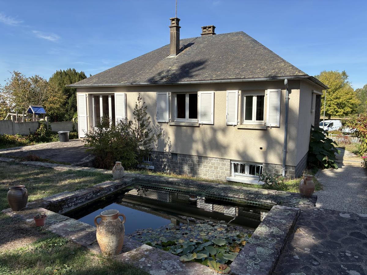 MONTSURS Pavillon
