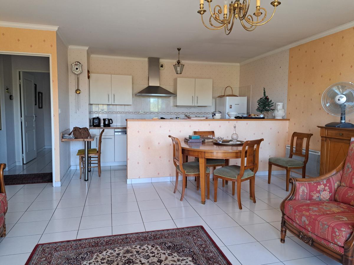 A VENDRE APPT TYPE 4 PARC MONOD