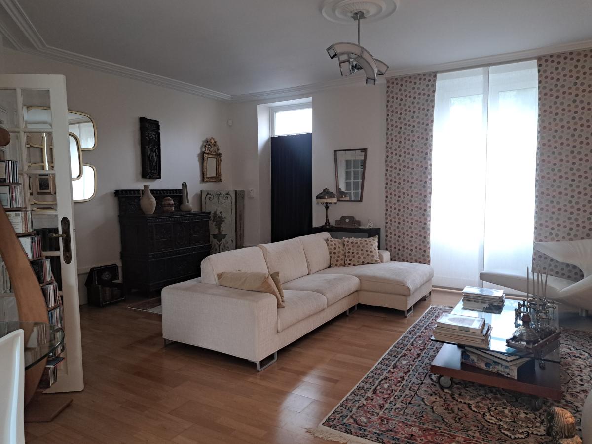 A VENDRE MAISON QUARTIER DELAGENIERE