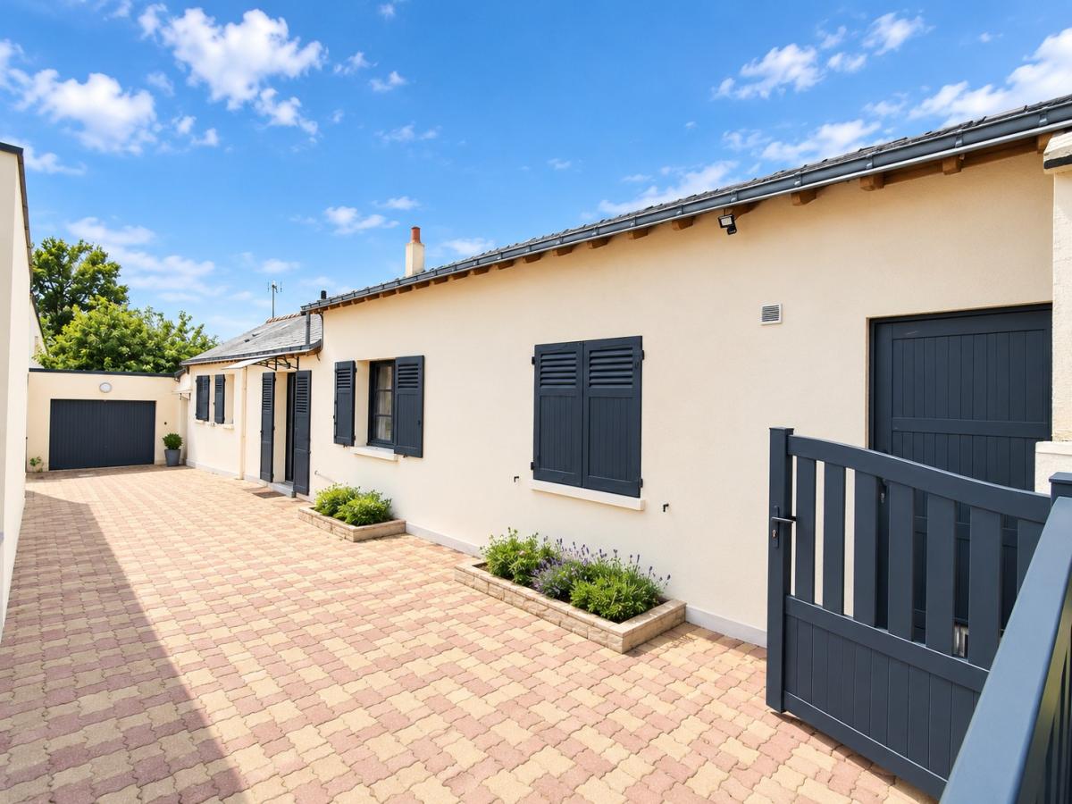 Les Ponts de Cé - Maison plein pied - 2 chambres - Garage -