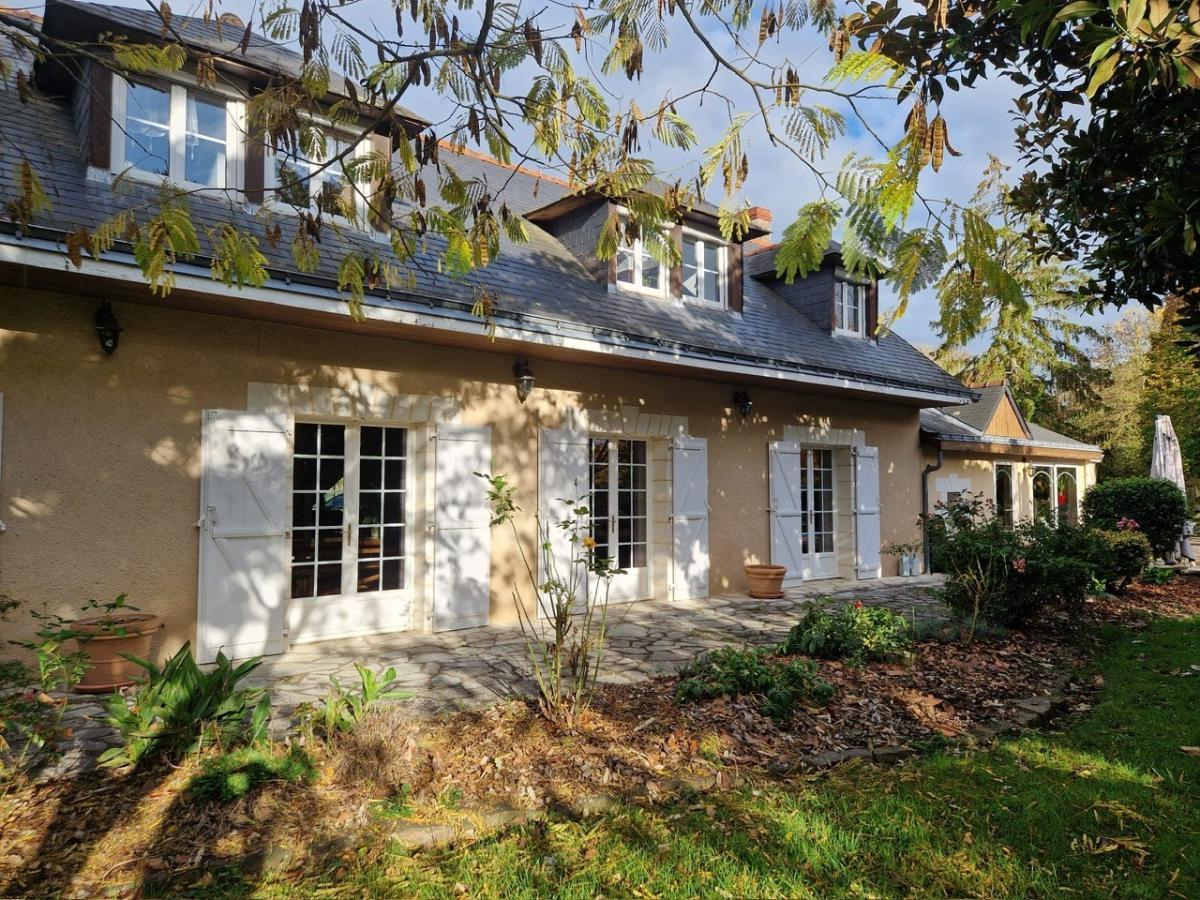 SAINT SYLVAIN D'ANJOU ENSEMBLE IMMOBILIER AVEC FORT POTENTIEL