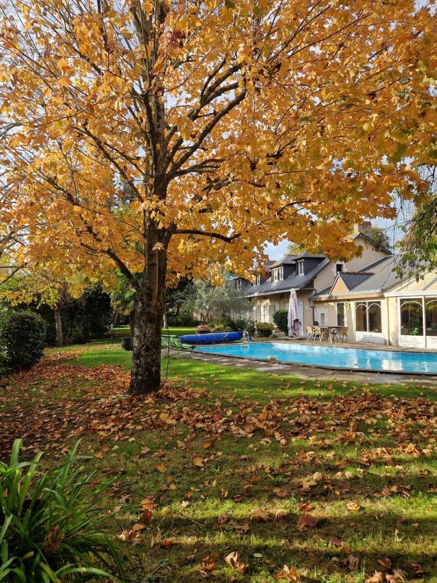 SAINT SYLVAIN D'ANJOU ENSEMBLE IMMOBILIER AVEC FORT POTENTIEL