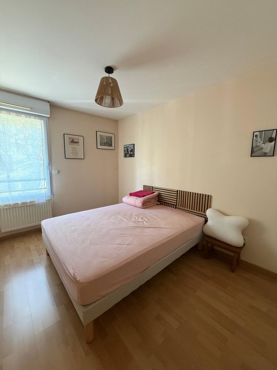 ANGERS NEY APPARTEMENT DE TYPE 3 AVEC BALCON ET PARKING EN SOUS-SOL