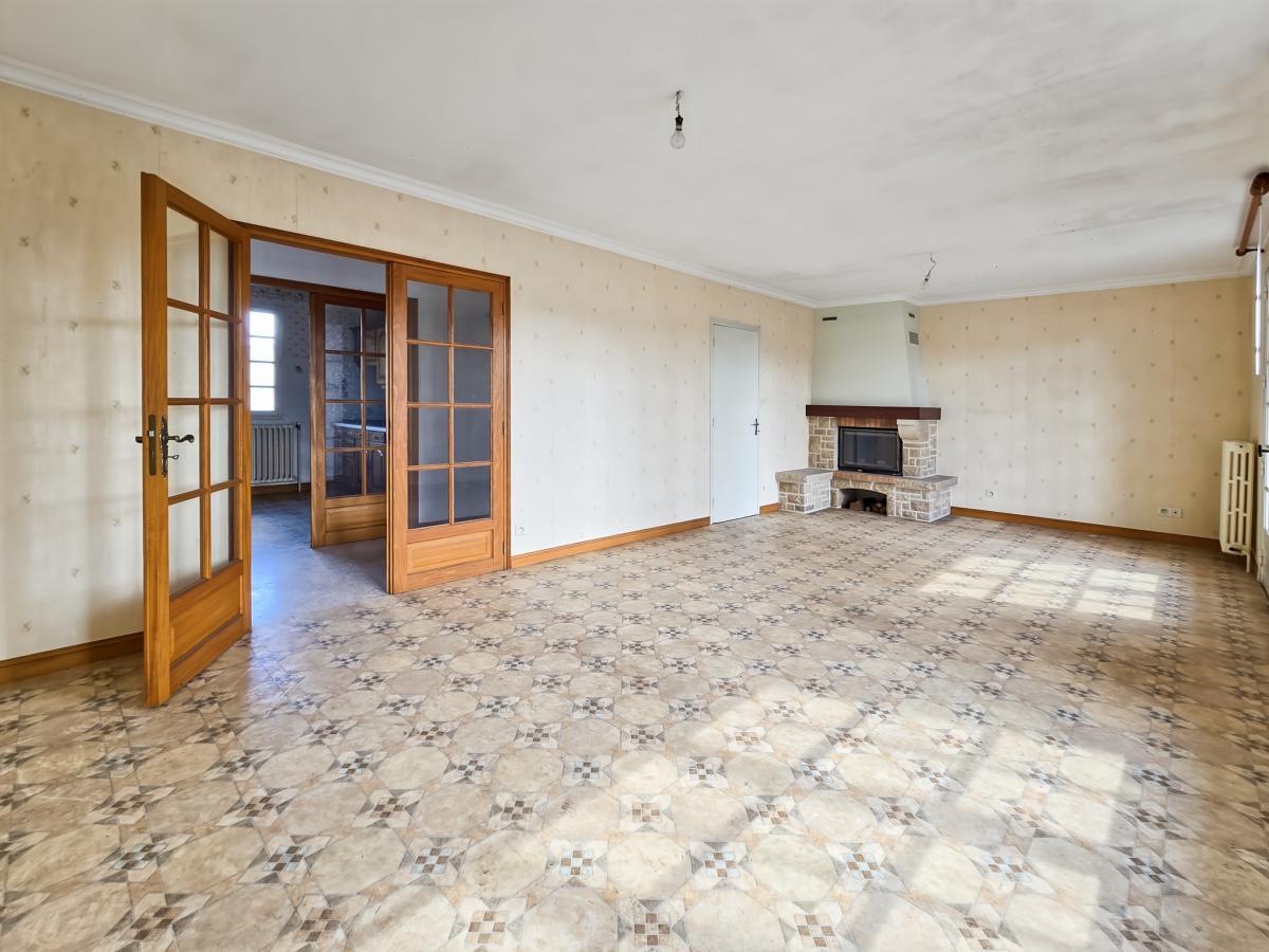 A VENDRE - MAISON 3 CHAMBRES - SAINT-OUEN-DES-TOITS