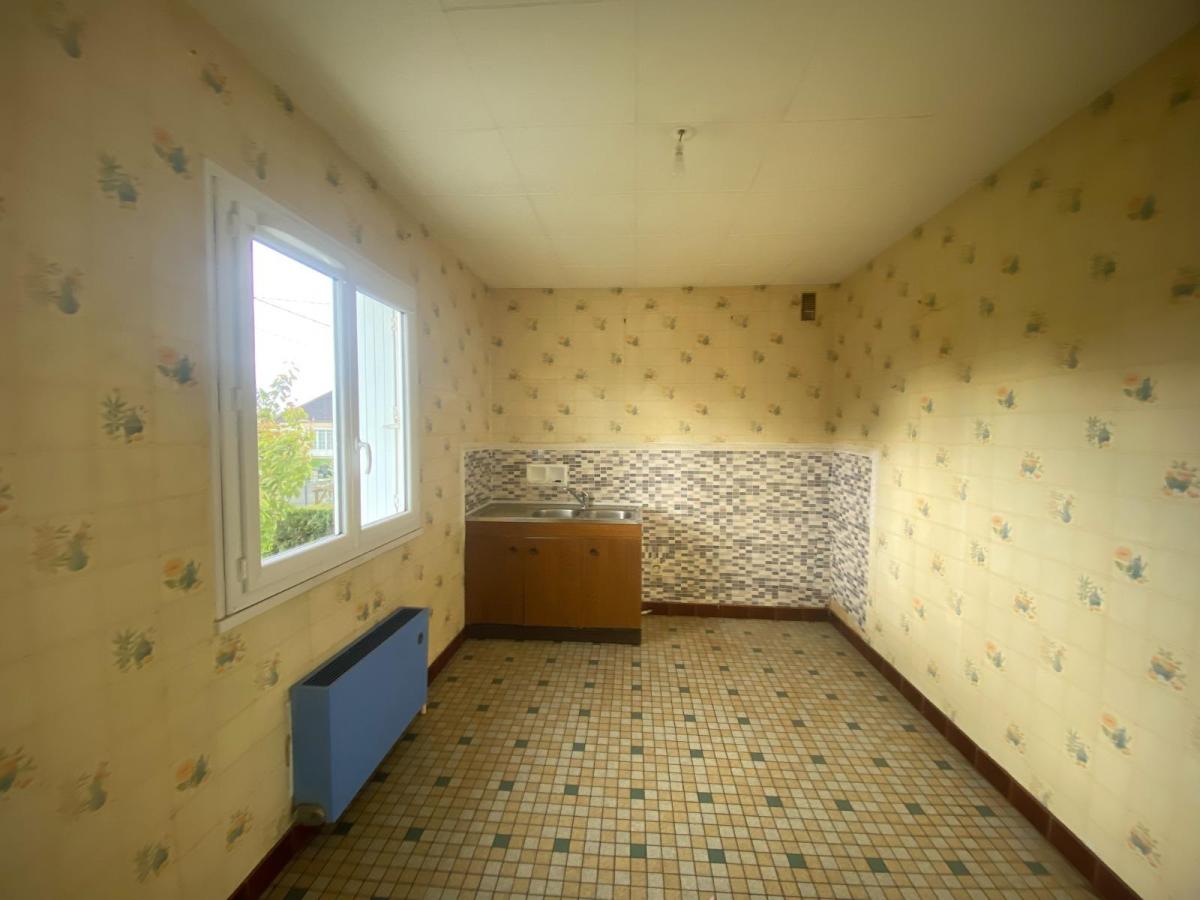 A VENDRE - MAISON 3 CHAMBRES - LAVAL
