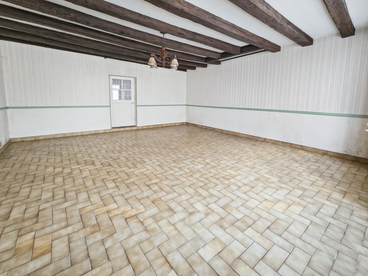 A VENDRE - MAISON DE VILLE - SAINT OUËN DES TOITS