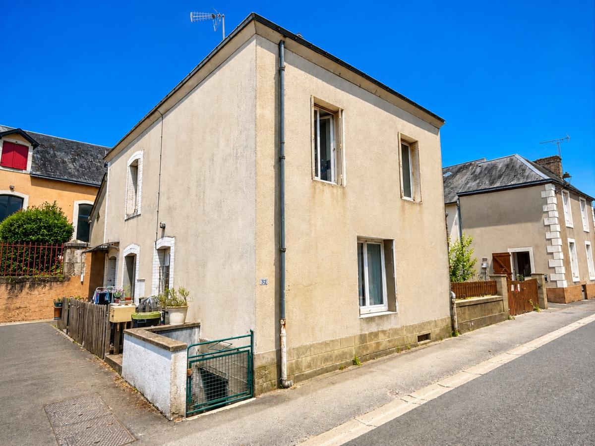 EXCLUSIVITE : Segrie maison de 74 m² environ avec parcelle constructible non attenante de 619 m².
