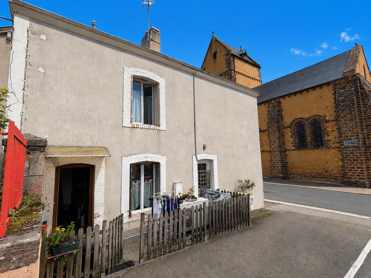 EXCLUSIVITE : Segrie maison de 74 m² environ avec parcelle constructible non attenante de 619 m².