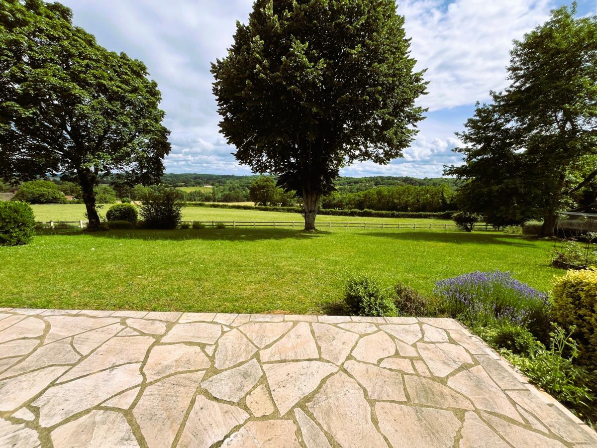 A 25 min du Mans, charmante maison traditionnelle sur 13 000 m² de terrain
