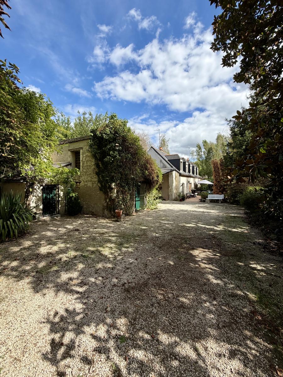 MAISON - BRAIN SUR ALLONNES - 189 M²