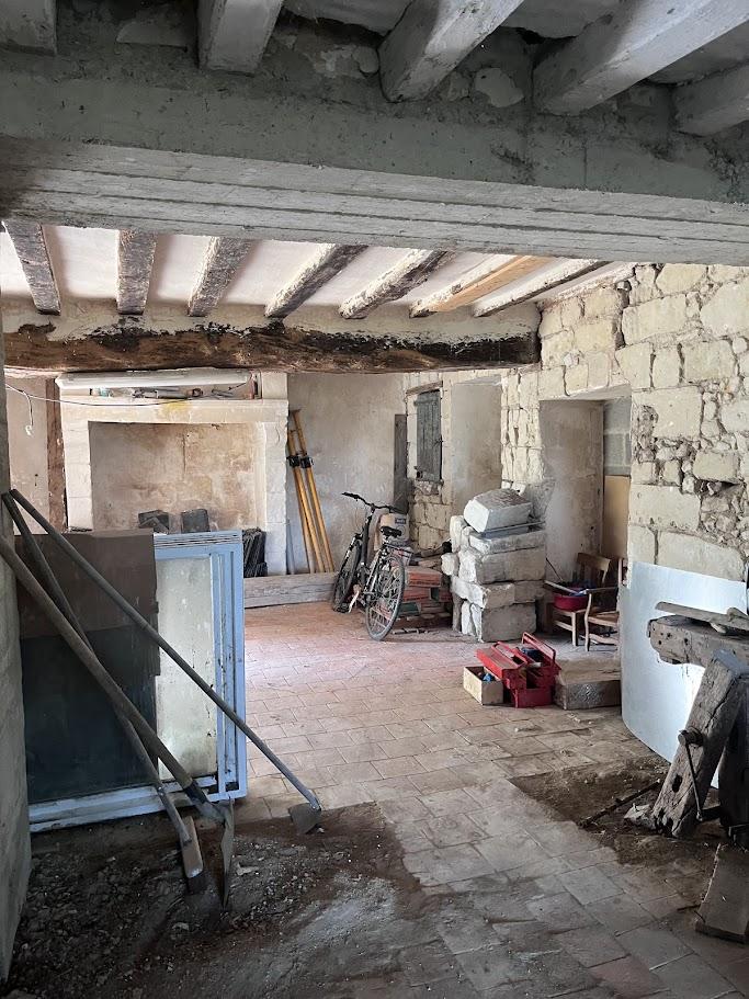 Les Rosiers sur Loire , Fort potentiel : réhabilitation + terrain constructible