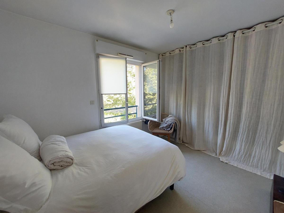 A VENDRE - APPARTEMENT BALCON GARAGE - CHANGE