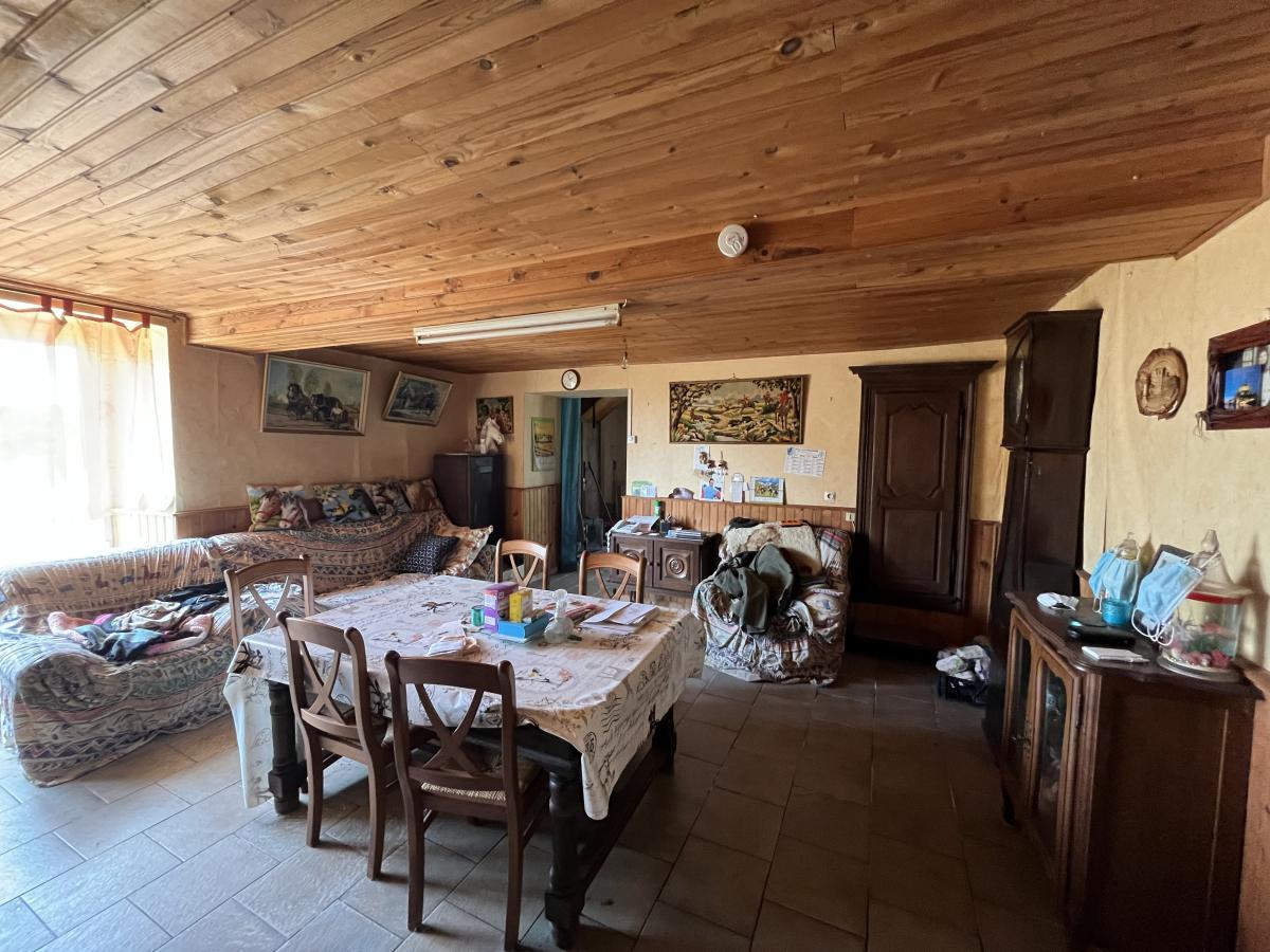 Maison à la campagne à rénover