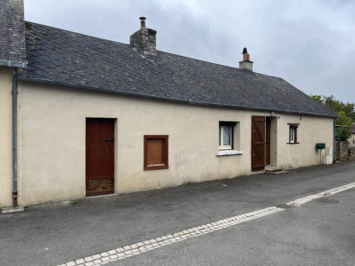 Maison de bourg en 2 parties