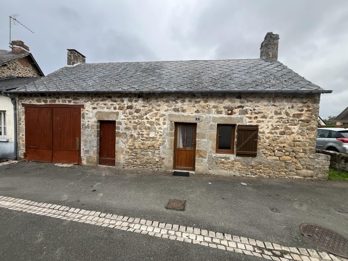 Maison de bourg en 2 parties