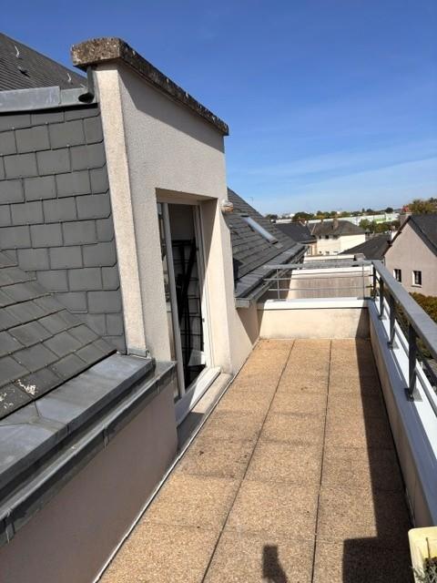 APPARTEMENT A VENDRE A LAVAL (53000)