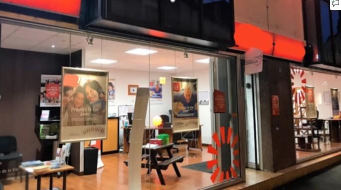 LAVAL, centre ville, local commercial