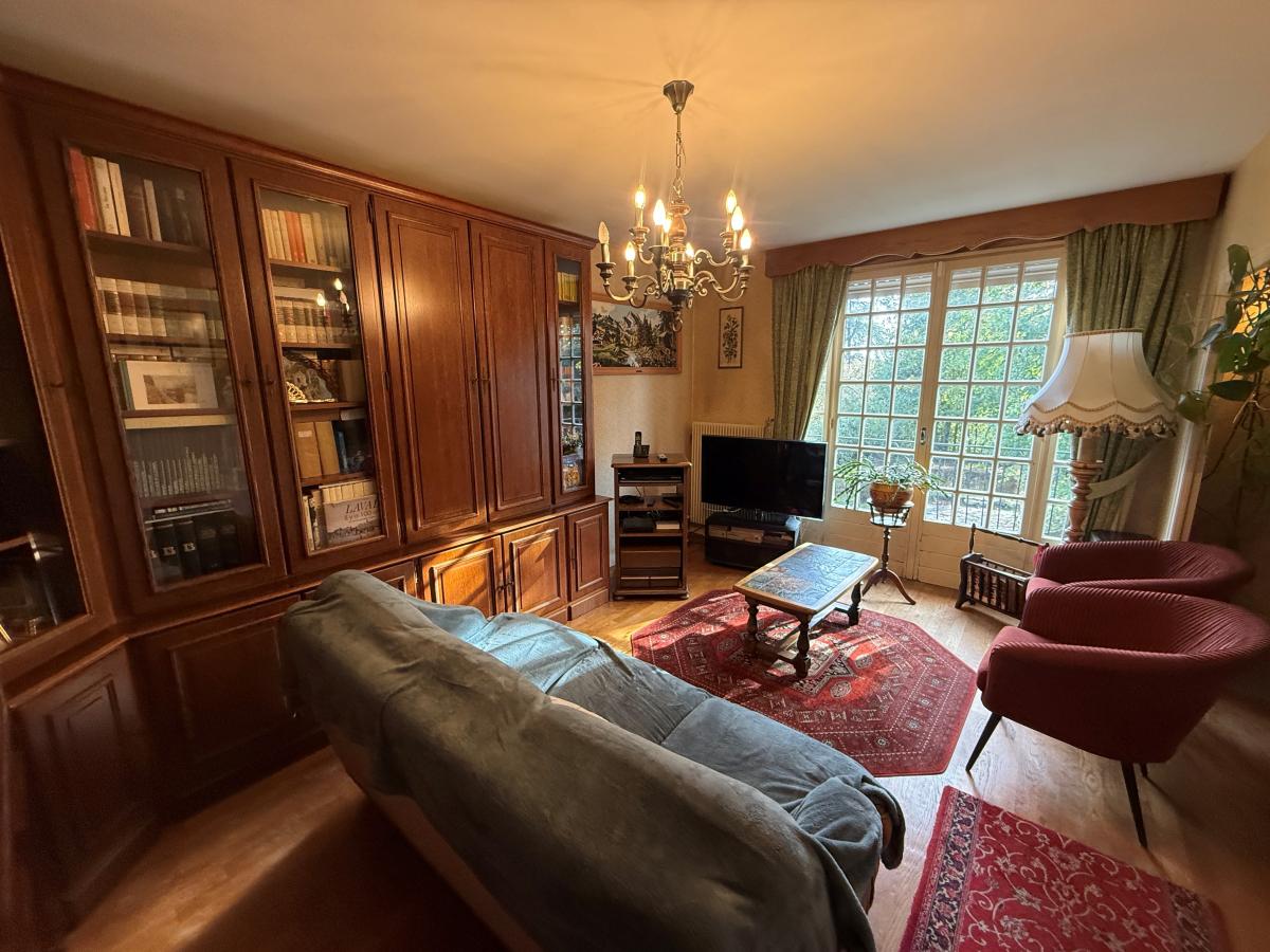 LAVAL, Maison sur sous-sol