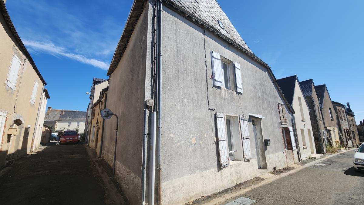 ARGENTRE - Maison de Bourg