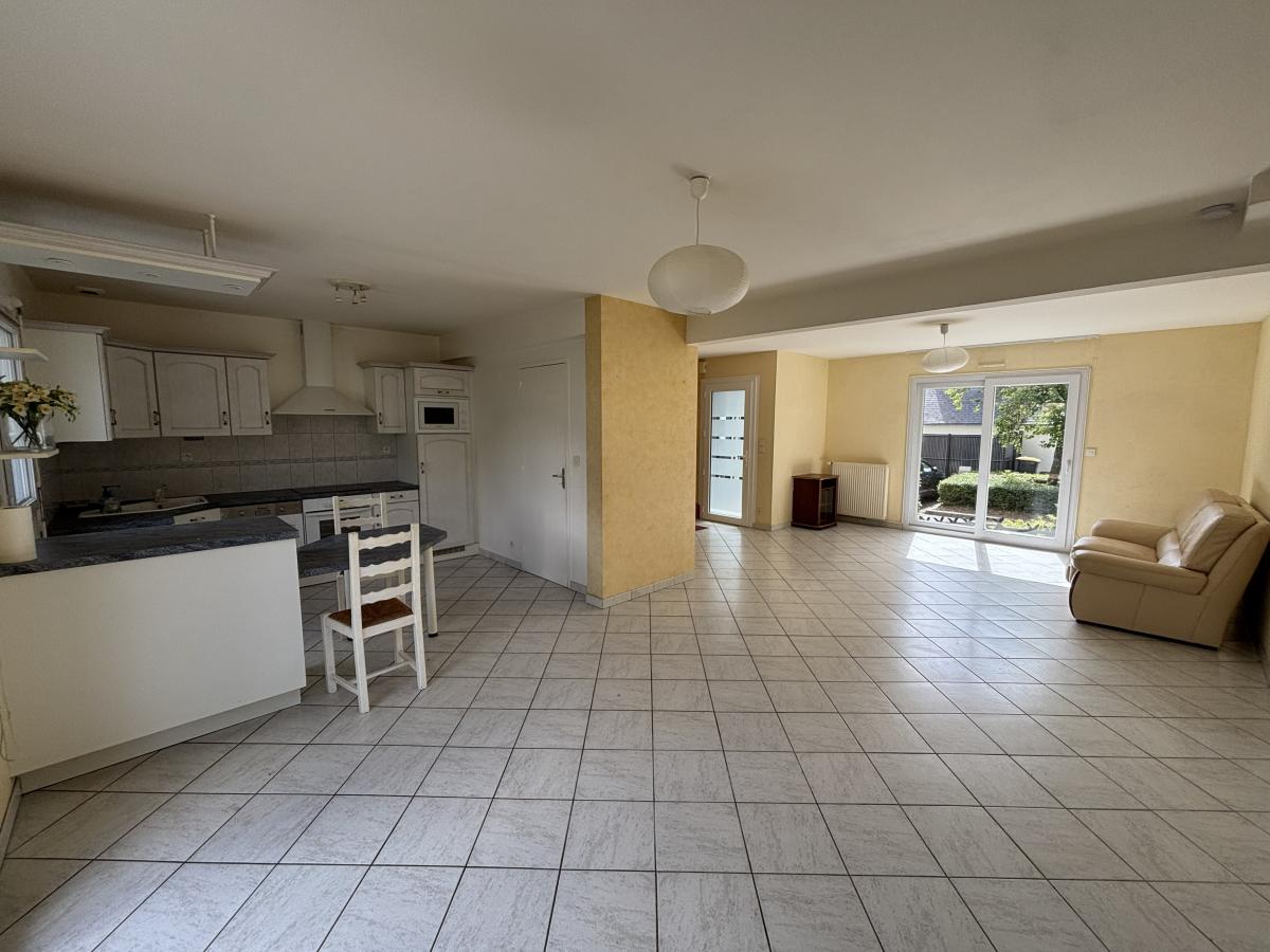 A LOUER MAISON A LAVAL