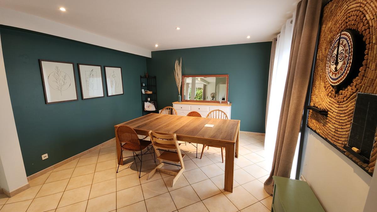 CHANGE - Pavillon