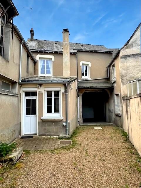 MAISON DE VILLAGE