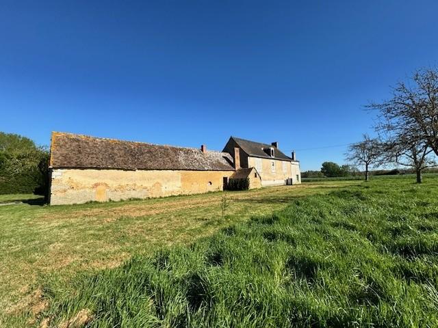 MAISON ANCIENNE EN PARTIE RESTAURER