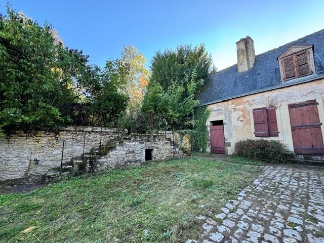 MAISON DE CARACTERE A RESTAURER