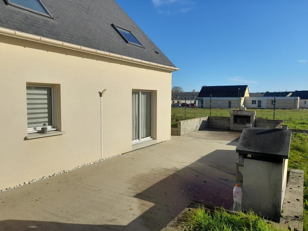 MESLAY-DU-MAINE / Maison 110m²