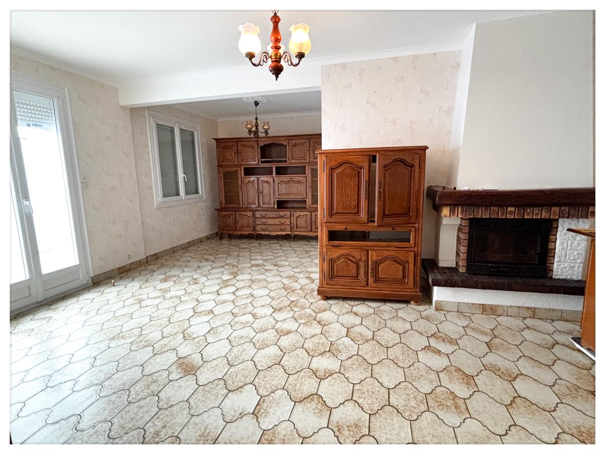 Maison de plain pied à Montreuil-Juigné