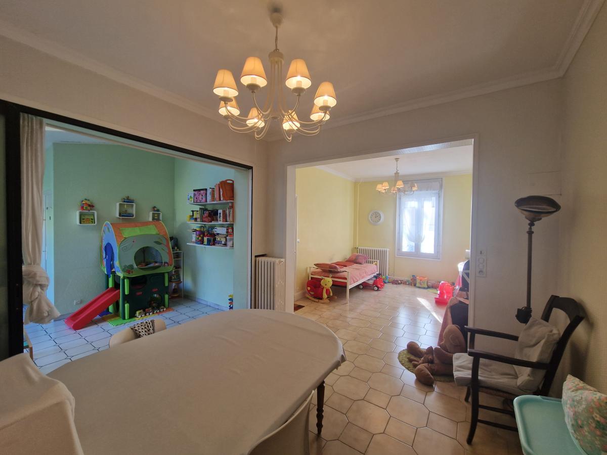 Maison avec Jardin et Garage
