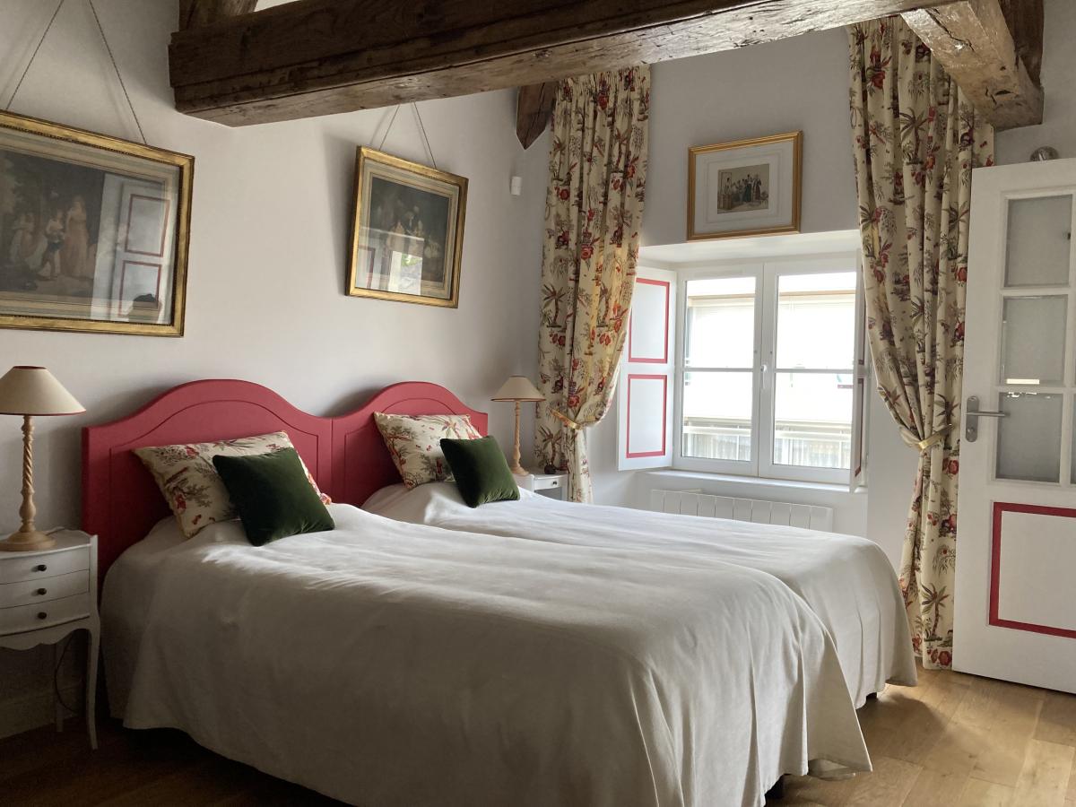 APPARTEMENT - LAVAL