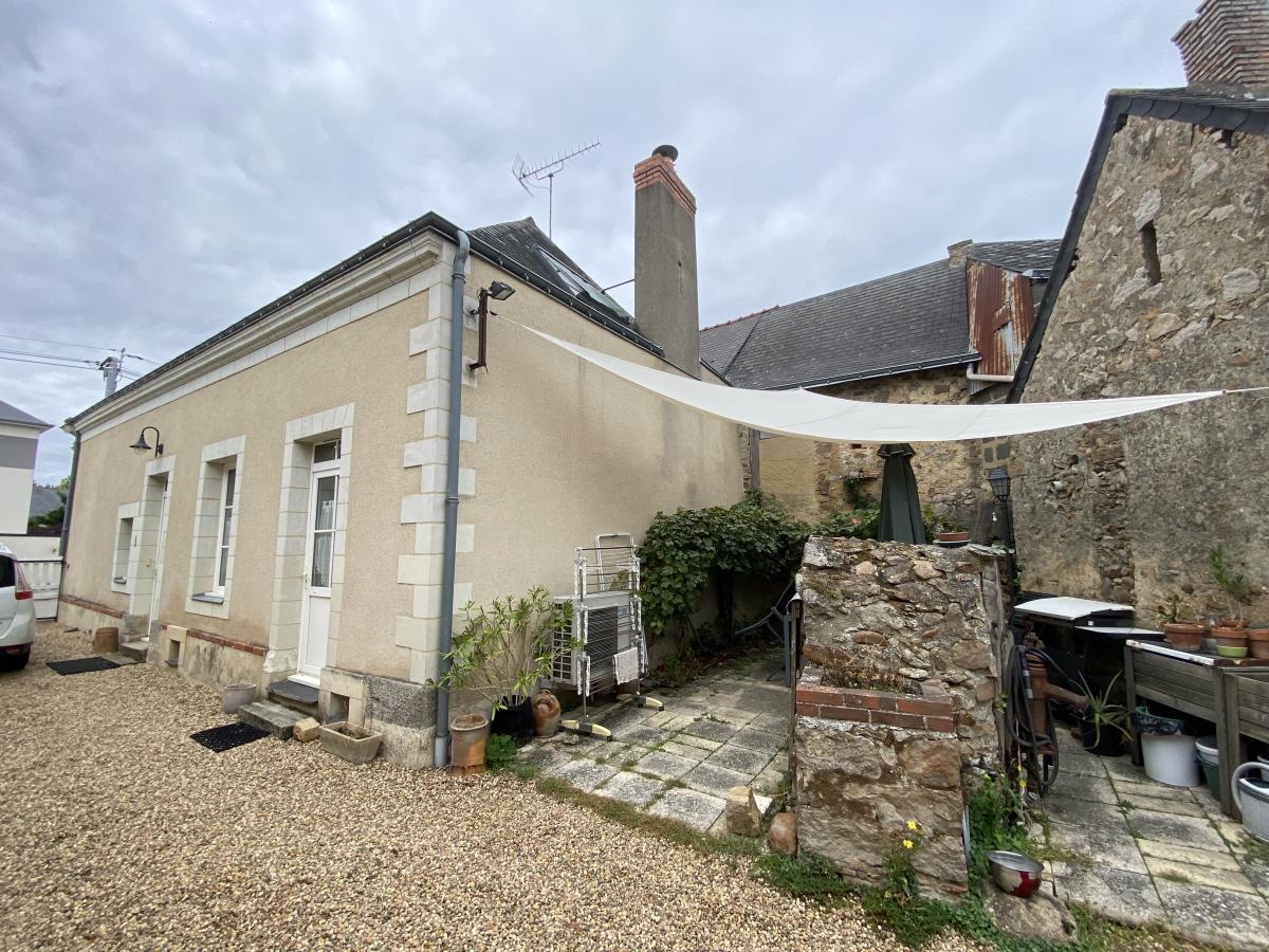 Maison à Étriché