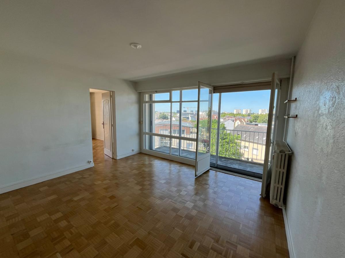 ANGERS: Appartement T4 - 3 chambres - Disponible immédiatement