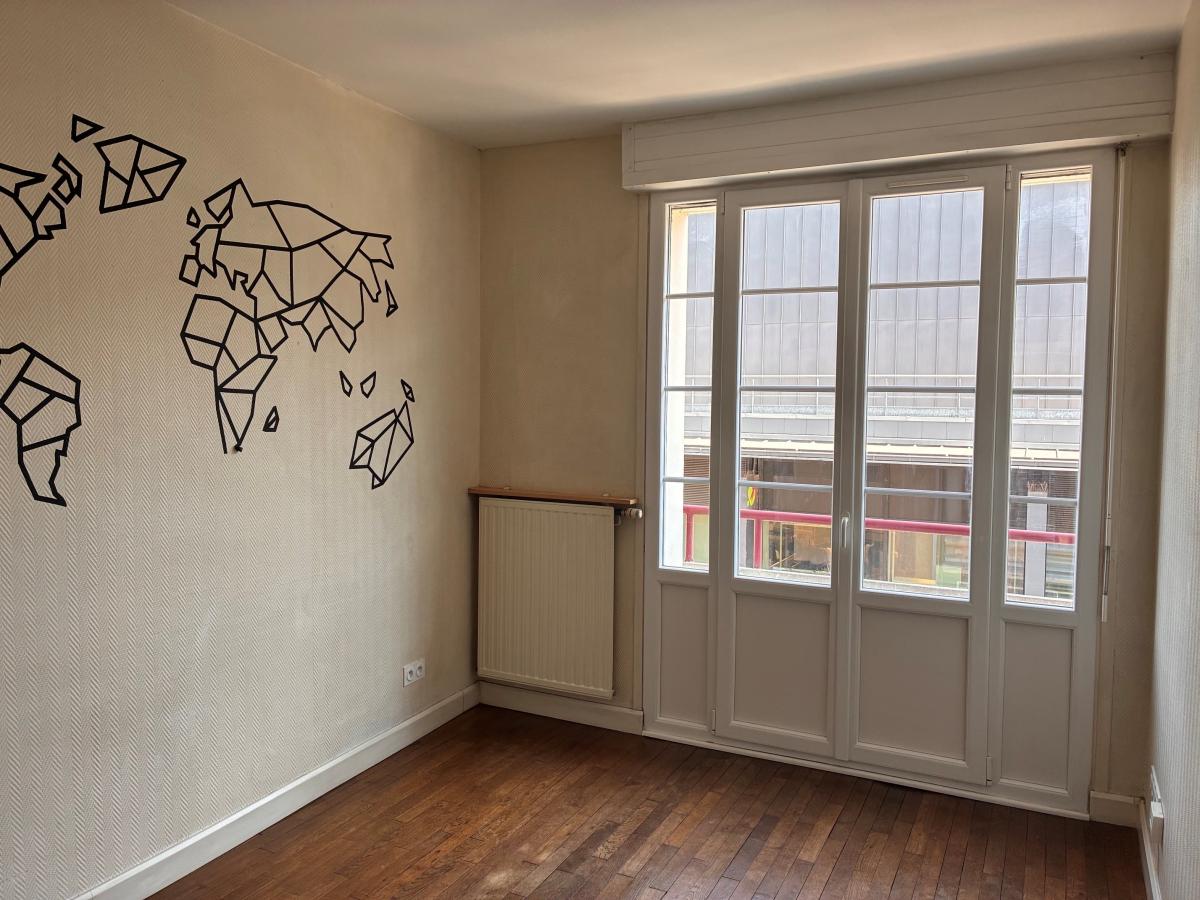 APPARTEMENT 2 PIECES ULTRA CENTRE