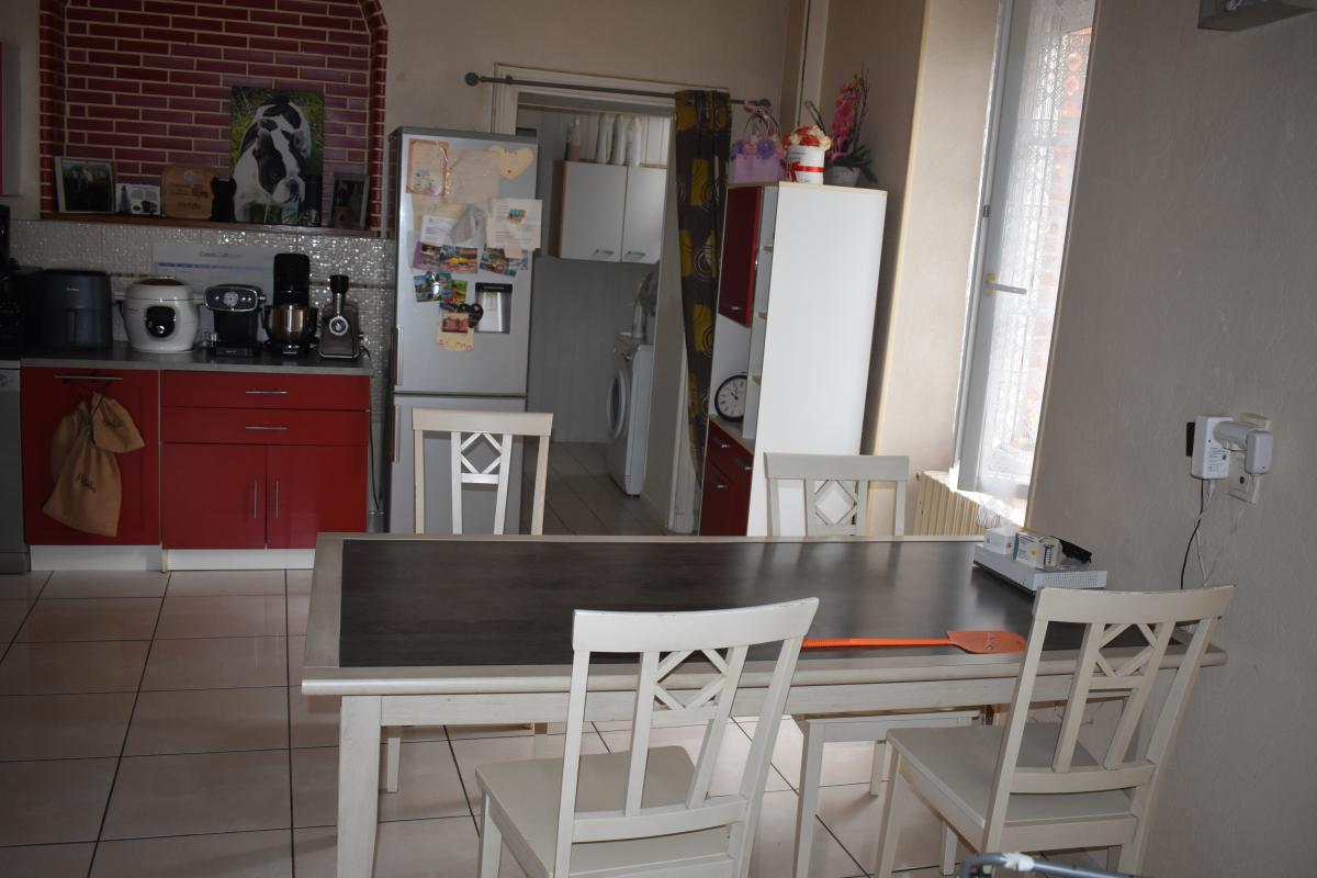 Deux belles maisons mitoyennes à vendre