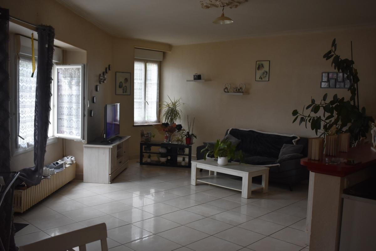 Deux belles maisons mitoyennes à vendre