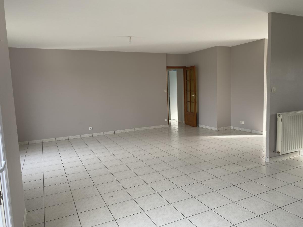 Maison de plain-pied 3 chambres - Garage